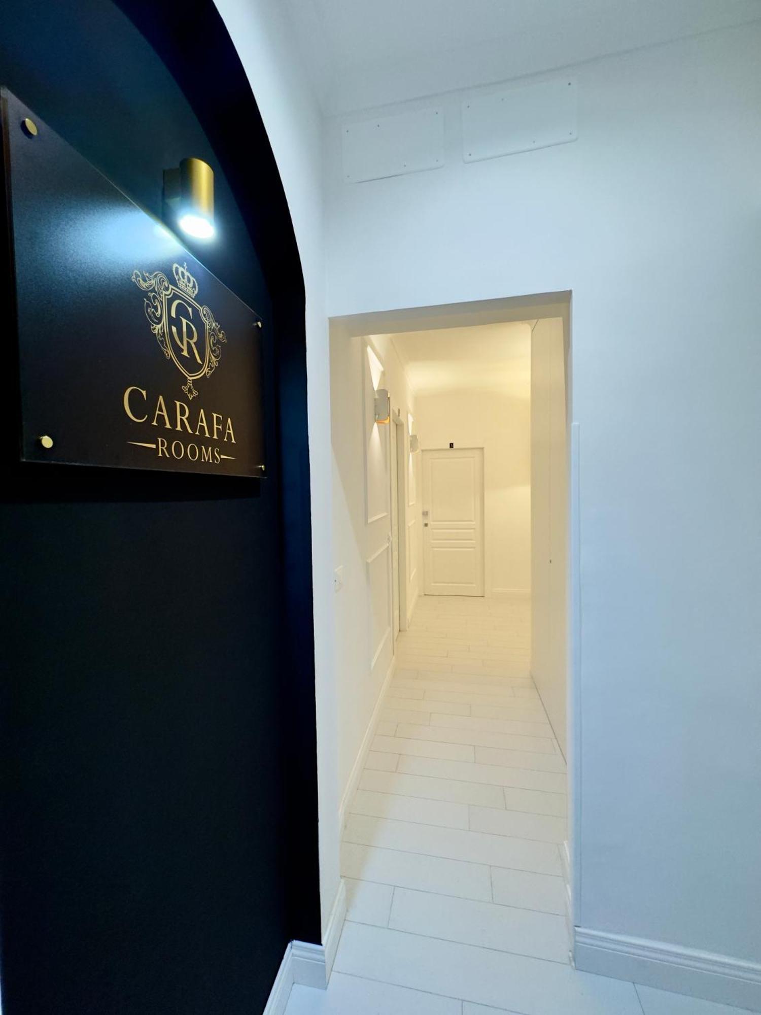 Carafa Rooms Неаполь Екстер'єр фото